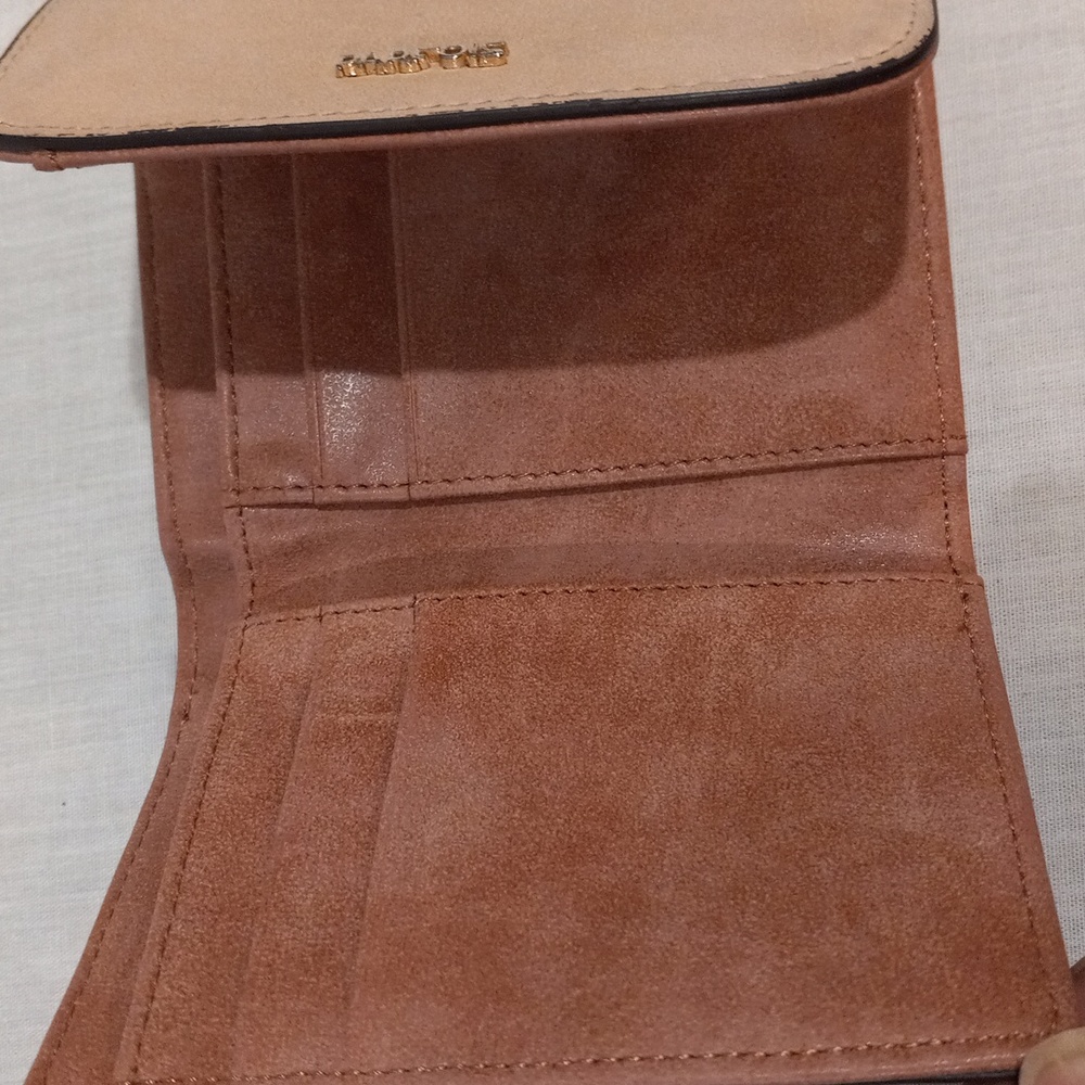 Wallet - Picture 7 of 10